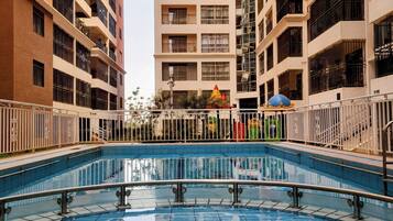 Appartement, 4 chambres, accessible aux personnes à mobilité réduite, fumeurs | Piscine