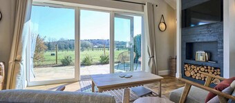 Host & Stay | Toad Cottage