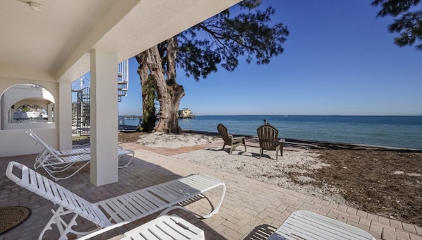 Terrace/patio - Tampa Bay front single family home (Anna Maria)