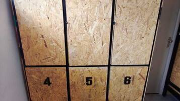 Classic Shared Dormitory, Women only | Interior