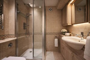 1 bedroom - Marylebone High Ceiling Private Spacious W1 Home - Luxurylondonstays (London)