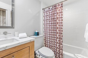 Hair dryer, towels - Cozy Mountain Getaway by InvitedHome | Pool, Hot Tub, Village Center (Vail)