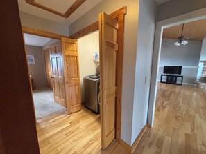 Interior - Dale Hollow Lake House (Byrdstown)