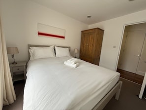 2 bedrooms, iron/ironing board, free WiFi, bed sheets - Westminster Apartment - Big Ben (London)