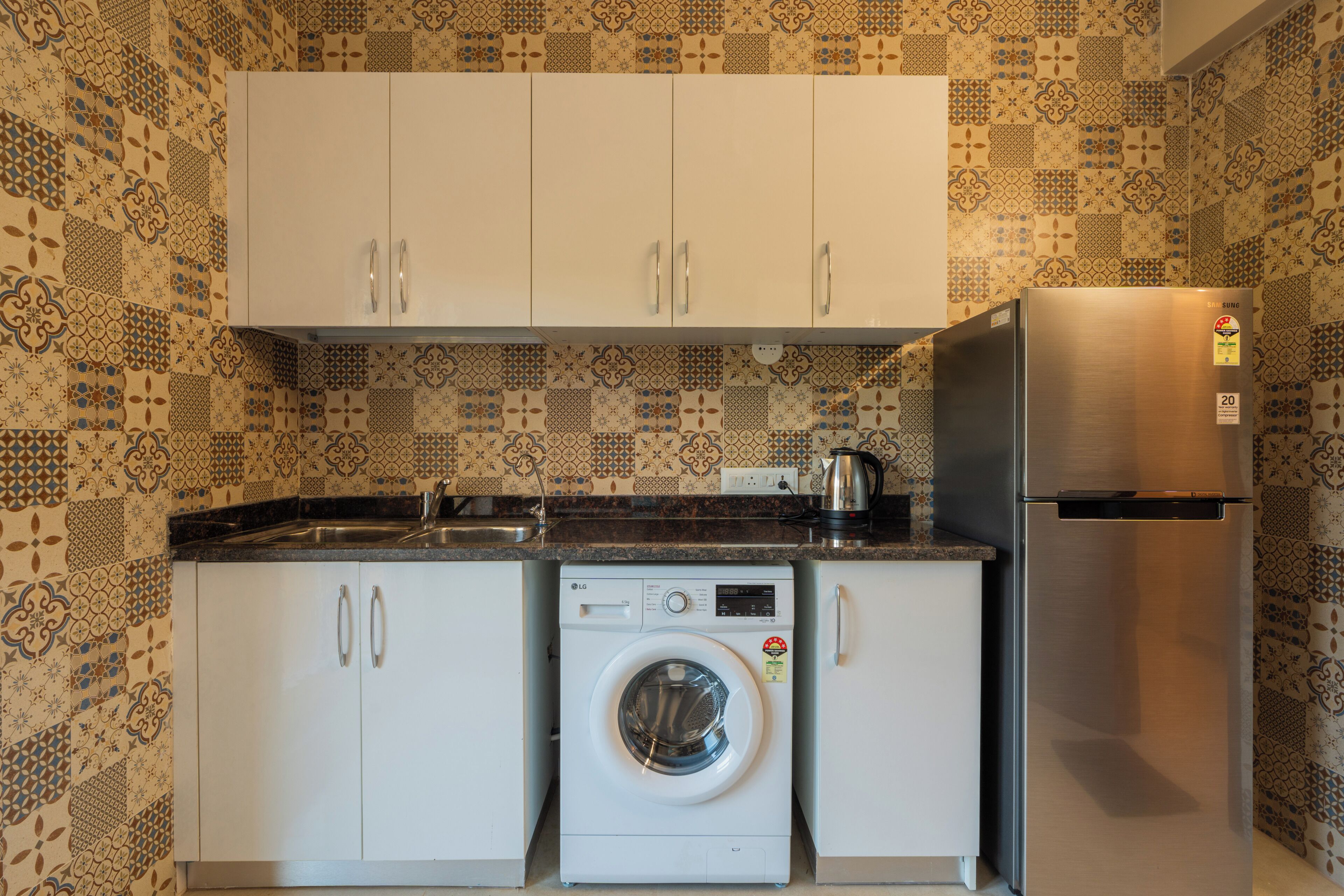 디럭스 아파트, 발코니, 정원 전망 | 전용 주방