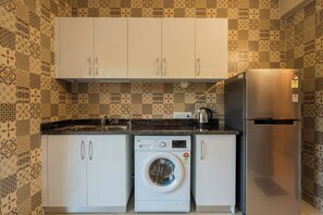 Deluxe Apartment, Balcony, Garden View | Private kitchen - Alaya Stays 3BHK Veera Marina Penthouse (Candolim)