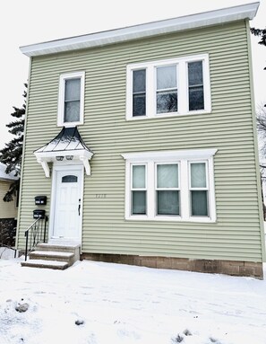 Exterior detail - Duluth Condo In Chester Creek (Duluth)