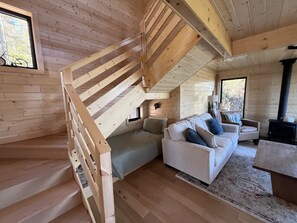 TV, fireplace - New Cabin Overlooking Lake Superior! (Silver Bay)