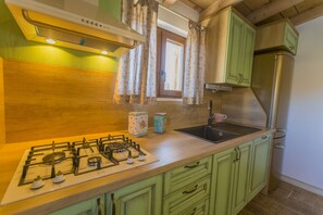 Villa | 3 bedrooms - Rustic Villa Fragola With Heated Pool (Vrgorac)