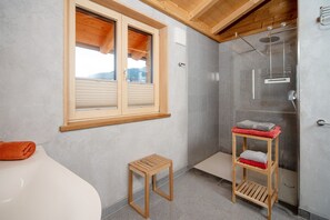 Bathroom - Vrbo Property (Nesselwang)