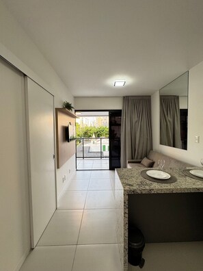 Standard Apartment | Interior - Blue Barra (Salvador)