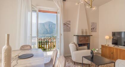 Infinity Lake View by Varenna Holidays