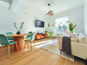 Living area - 2 bedrooms. Roman Amphitheater. Near the beach (Tarragona)