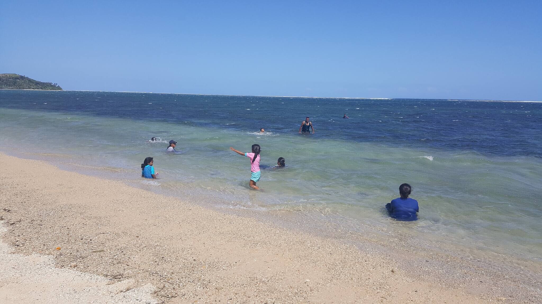 Rumah, 5 kamar tidur, kolam renang pribadi | Pantai