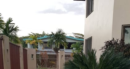 Seaview Drive, Executive Home