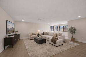 Living area - A Touch Of Class (Las Vegas)