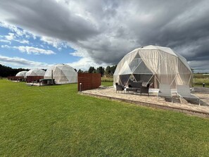 Outdoor dining - Glamp Boho - Ranczo Targowka (Miłaczewskie Młyny)