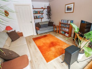 Living area - The Cwtch (Haverfordwest)