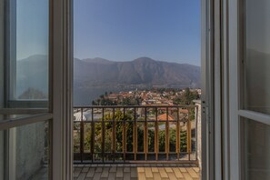 House - Infinity Lake View in Mandello del Lario (Mandello del Lario)