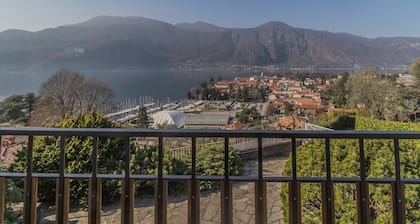 Infinity Lake View in Mandello del Lario