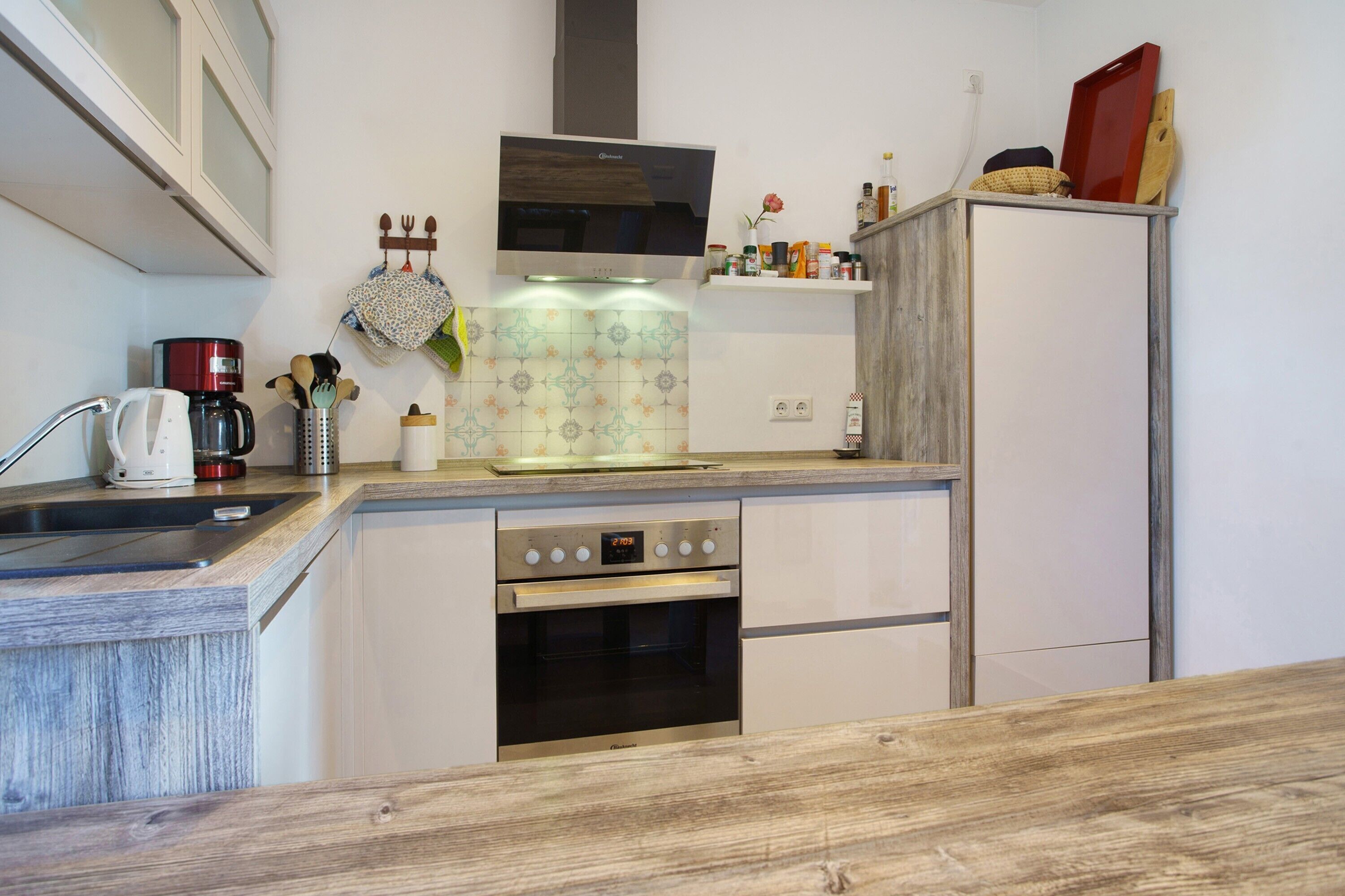 Kühlschrank, Ofen, Herdplatte, Geschirrspüler