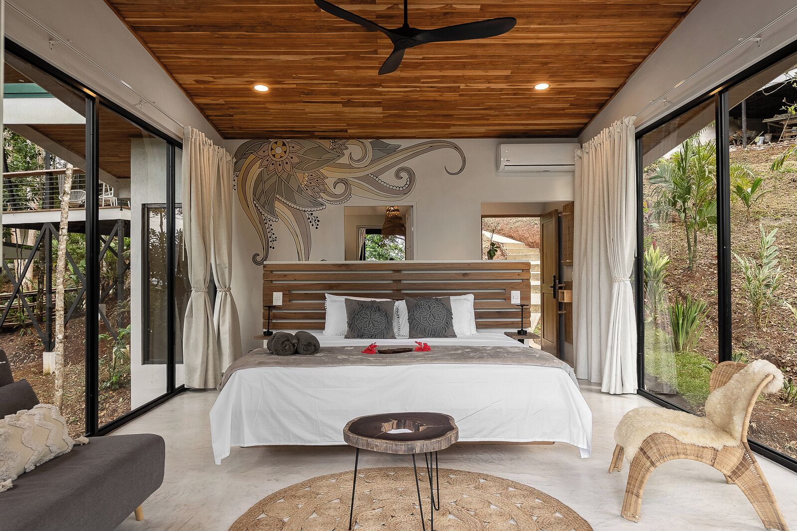 1 Schlafzimmer, Zimmersafe, Schreibtisch, Reisekinderbett