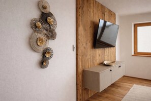 Interior - ALPENGLOW – Balcony & Incredible Mountain View (Hippach-Schwendberg)