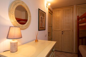 Interior - Alba Marina by Wonderful Italy (Olbia)