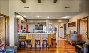 Lobby - Gatlinburg Condo*Mtn. Views*Seasonal Resort Amenities (GATLINBURG)