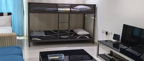 1 bedroom, internet