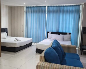 1 bedroom, Internet - KSL Studio Room #115 (Johor Bahru)