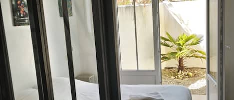 Family Apartment, Patio | Free WiFi