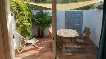 Apartamento família, varanda | Terraço/pátio