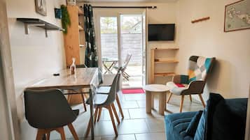 Appartamento familiare, patio | Area soggiorno