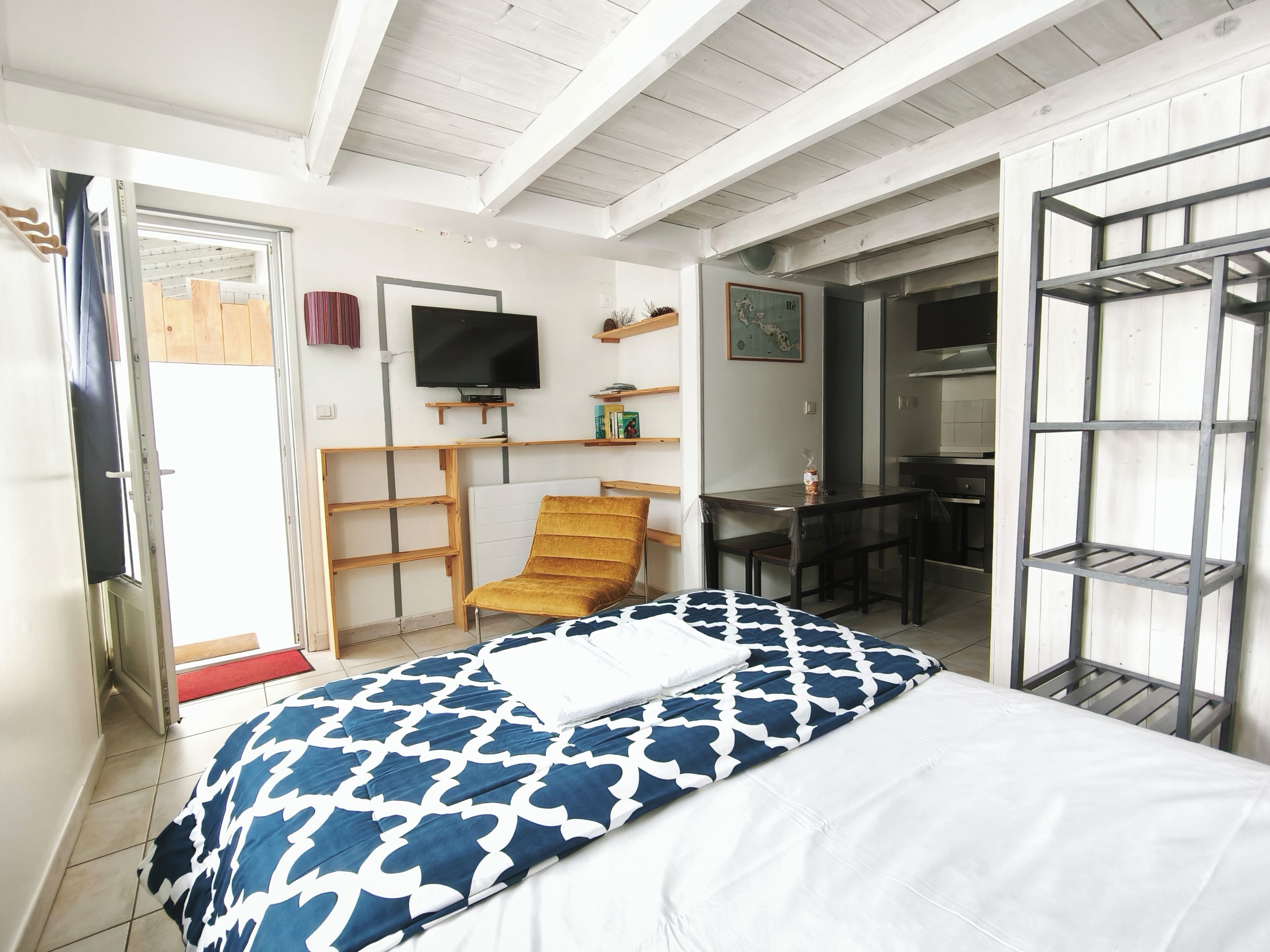 Suite Studio Familiale, patio | Coin séjour
