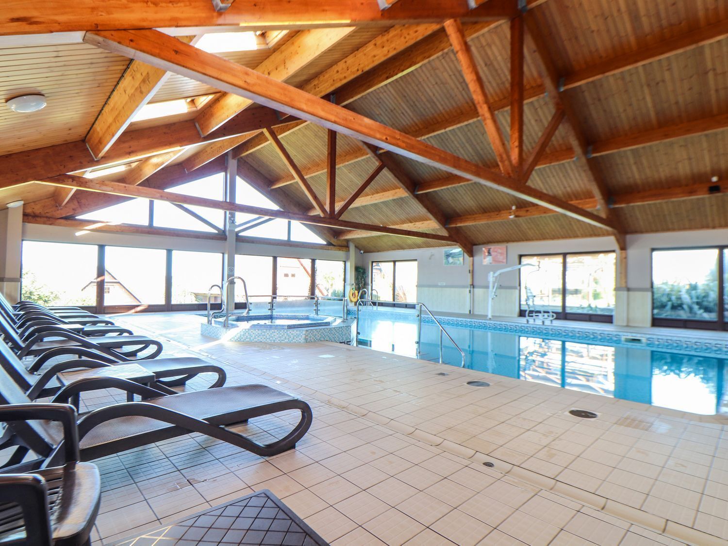 Una piscina techada