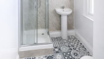 Standaard studio, en-suite badkamer (Double) | Badkamer