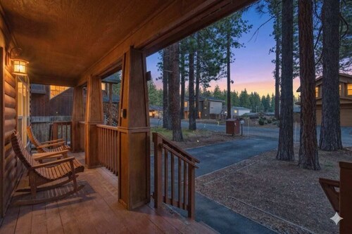 Mount Rose Cabin - Trois Chambres Chalet, Couchages 6