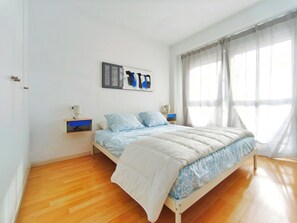 WiFi, bed sheets - Apartment 5 min. from the beach Palamós Costa Brava (Palamós)