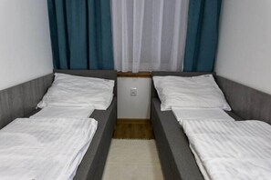 Room - 2-room apartment for 4 people, Rowy (Rowy)