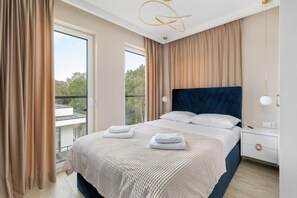 3 bedrooms, iron/ironing board, travel crib, free WiFi - Two-level apartment, private terrace with jacuzzi (Pobierowo)