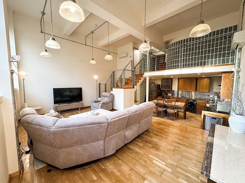 Portman Business & Leisure Duplex