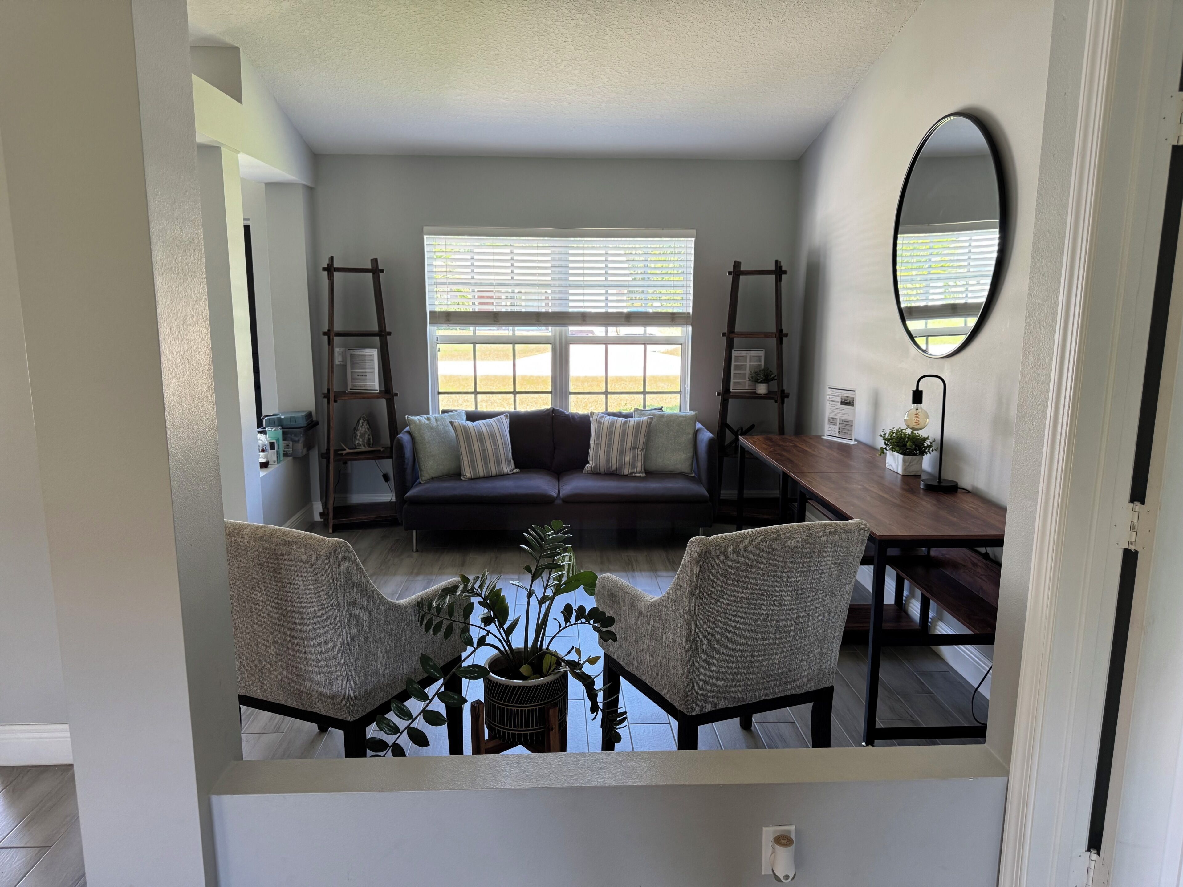 Beach Cottage: Cozy I Clean I Family I Beaches - Port St. Lucie, FL