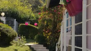 Enceinte de lâhĂ©bergement