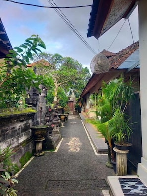 Property grounds - Danu House Ubud (Ubud)