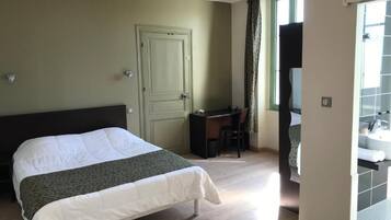 Family Room, River View | In-room safe, free WiFi, wheelchair access