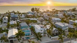 Exterior - Heated Pool/Spa - Rooftop Deck - Walk to the Beach (Bradenton Beach)