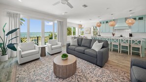 Smart TV, video games, offices - Heated Pool/Spa - Rooftop Deck - Walk to the Beach (Bradenton Beach)