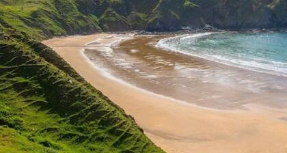 Dorrians Corner Killybegs, Donegal