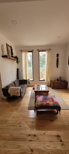 Casa Tierra Mestiza: disconnection and silence in Black Island